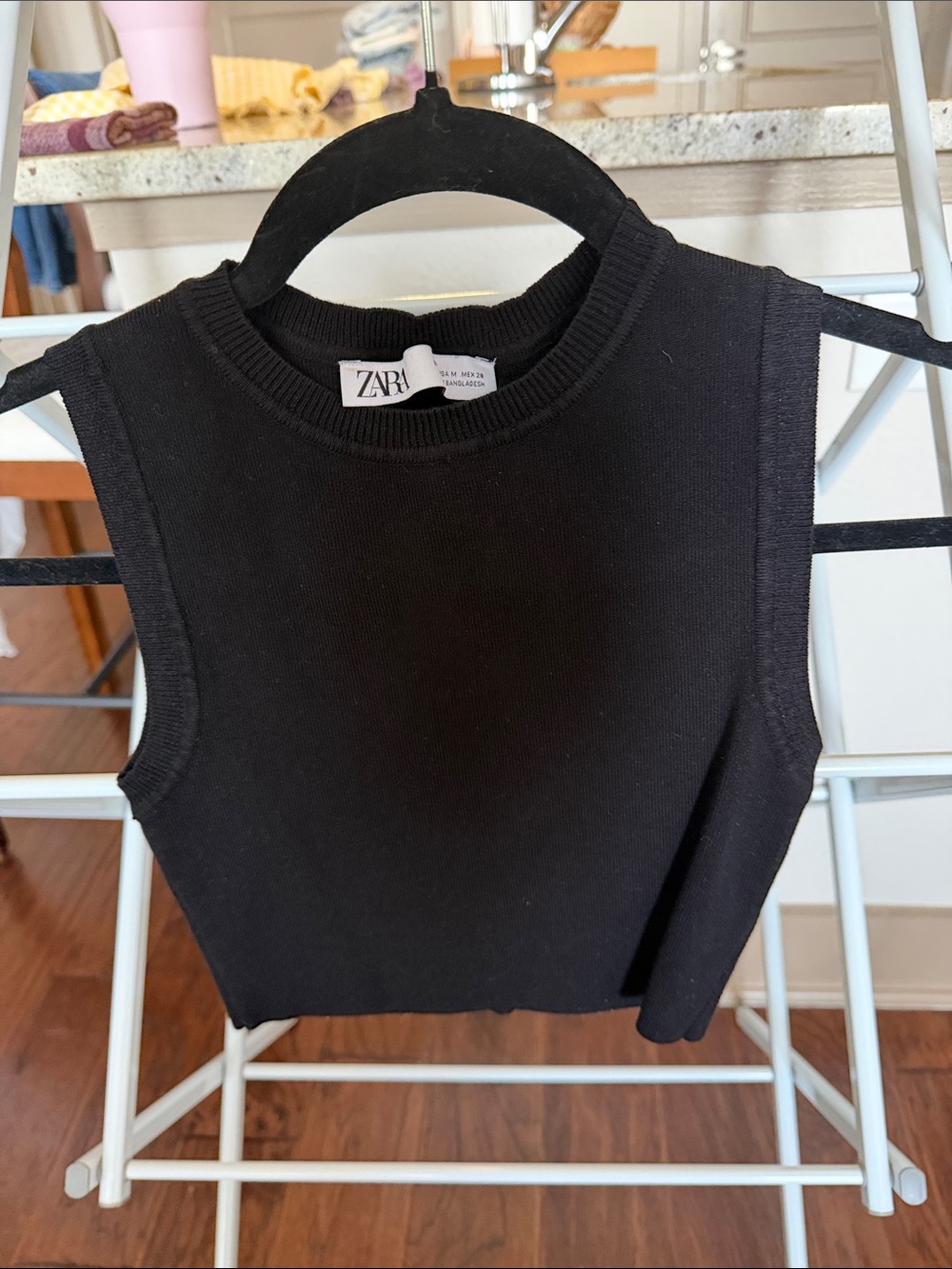 Zara Black Ribbed Crop Tank